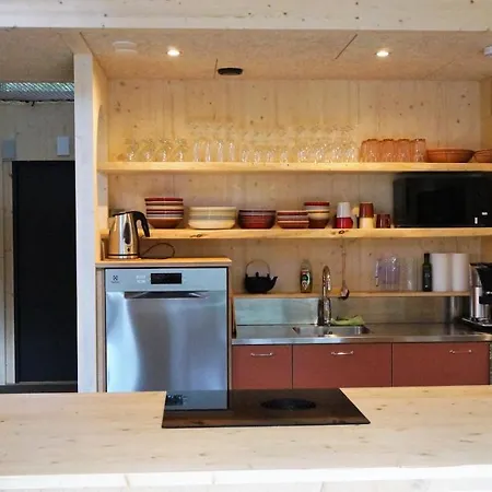 Finnish Havu For 17 Guests Huvilat Jyväskylä