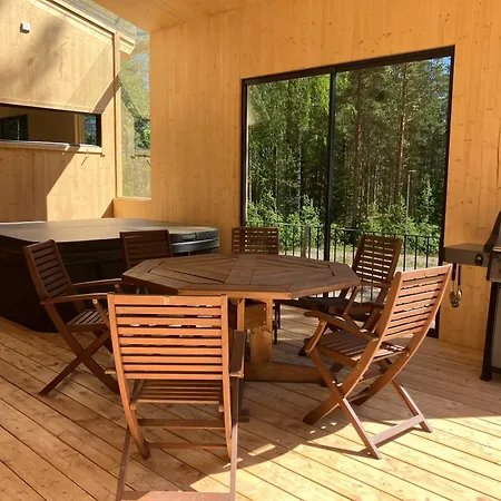 Finnish Havu For 17 Guests Huvilat